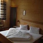 Sonne 3* Tarrenz