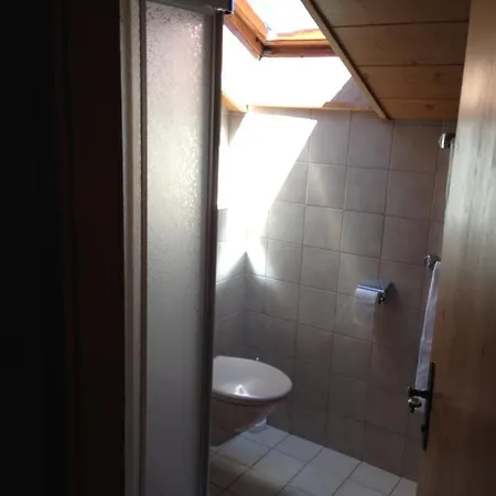 לינה וארוחת בוקר Sonne